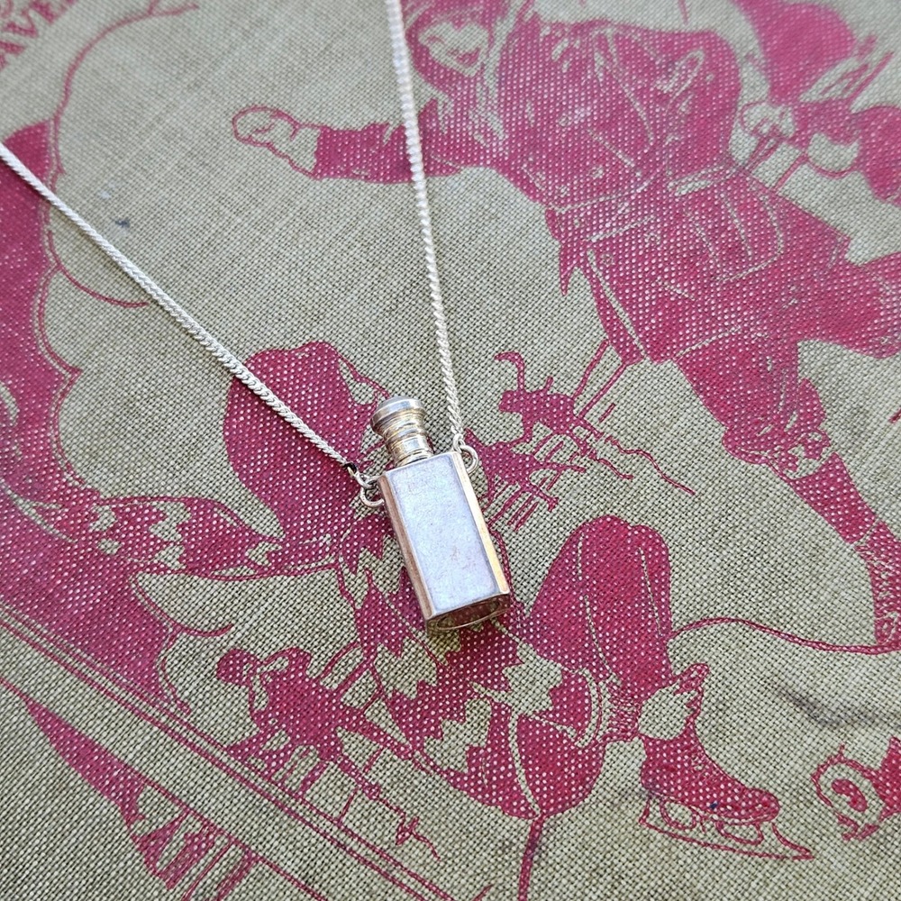 Vintage Silver Plated Perfume Bottle Pendant Necklace with Applicator *FLAWED*